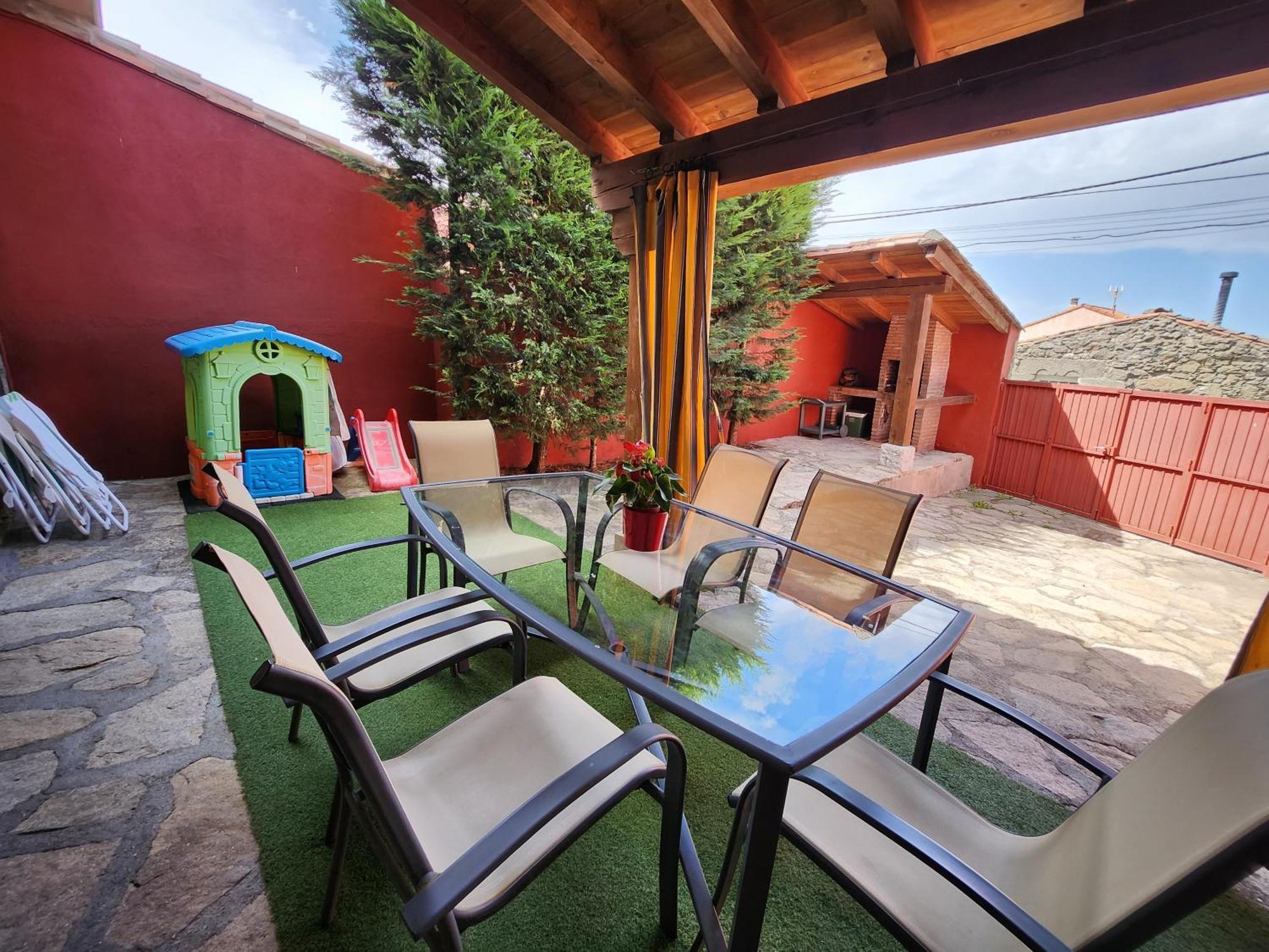 El Torreon II Villa Hoyos del Espino Exterior photo